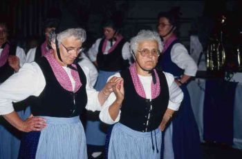 115-im-Festzelt.JPG