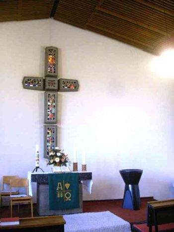 022-Kirchenjubilaeum-2007-Taufbecken-12-.jpg