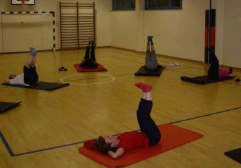 005-Gymnastik-mit-Ulla-Hahn.jpg