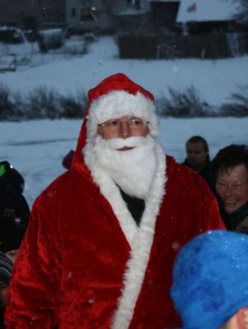 003-Nikolaus-Dorfladen.JPG