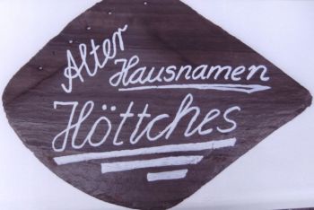 Hausnamensschild-Hoettches.JPG
