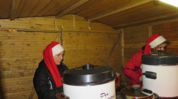 033-2017-Weihnachtsmarkt mit Nikolaus.jpg