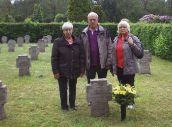 023-Foto Soldatenfriedhof-02.jpg