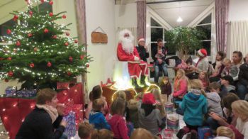 027-2017-Weihnachtsmarkt mit Nikolaus.jpg