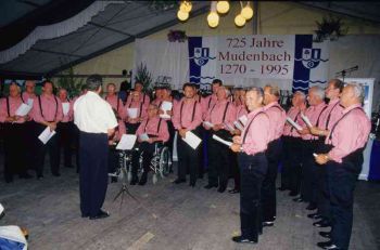 106-im-Festzelt.jpg