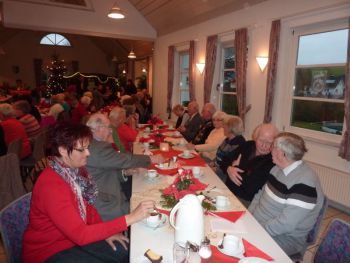 2013-Weihnachtsmarkt-Seniorenfeier_006.JPG