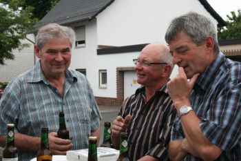 011-Dorfbrunnen-Hanwerth-2011.jpg