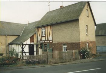 012-1986.jpg