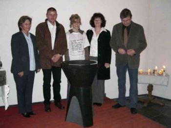 014-1-Taufe-im-neuen-Becken-2007-J-Strobel.jpg
