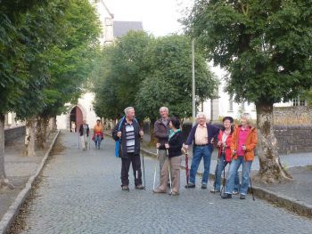 0003-2012-09-Wandergruppe-in-Marienstatt.JPG