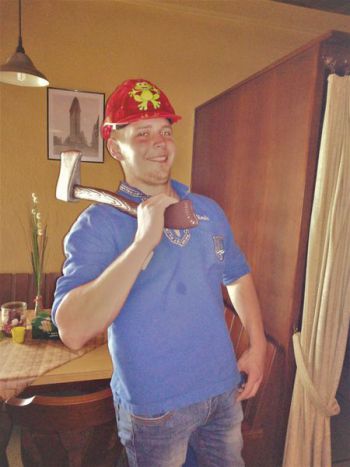 004-2018-Kirmesekel Dimitri.jpg