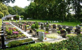 009-Friedhof.JPG
