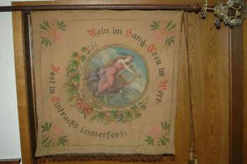 000b-Vereinsfahne-von-1911.jpg