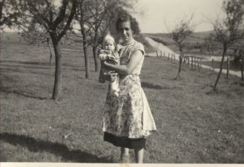 04-Christa-Mutter-19...jpg