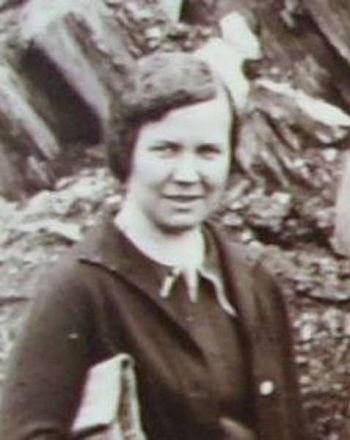 156 Lehrerin Schneider 1938.jpg