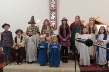 2018-Krippenspiel-Friede sei mit Euch  (4).jpg