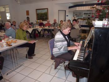 0007-2012-SeniorenAKTIV-Jahresabschlussfeier.JPG