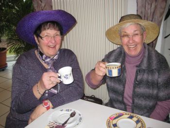 023-2012-Karneval-Frauenhillfe.JPG