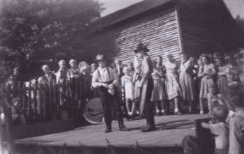 Feier in Hanwerth-a.jpg