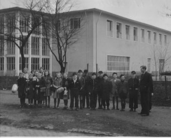002-Koeln-Schulausflug-Lehrer-Weise.jpg