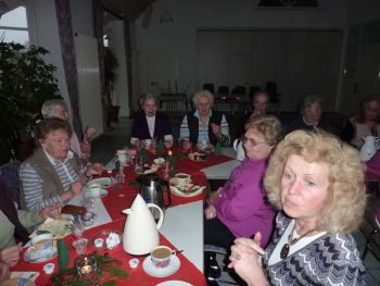 012-2011-Weihnachten-SeniorenAKTIV.JPG