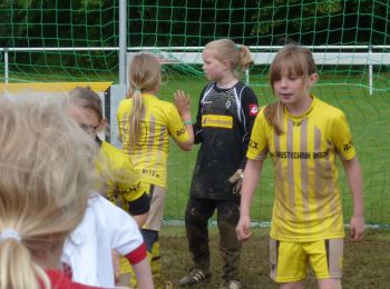 012-Maedchenfussball-Juni2013-13.JPG