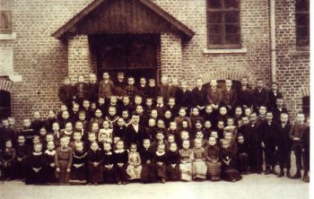 1903 Schueler.jpg