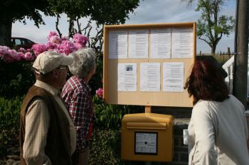 009-Dorfbrunnen-Hanwerth-2011.jpg