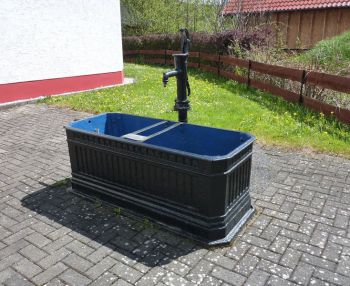 002-Brunnen-beim Feuerwehrhaus.jpg