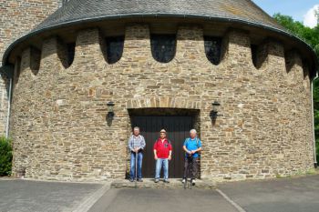 017-2016-Mai-Wanderung Druidestein-Ottoturm-Freusburg.jpg